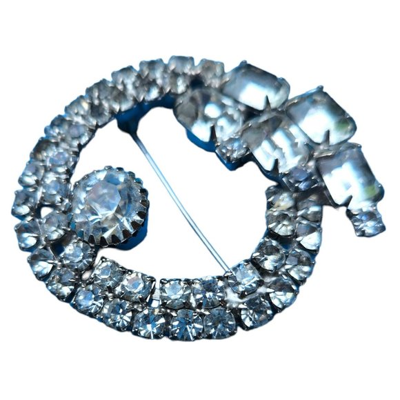 Clear Rhinestone Silvertone Brooch Prong Set 1-7/8 in. x 2 in. - Picture 6 of 8